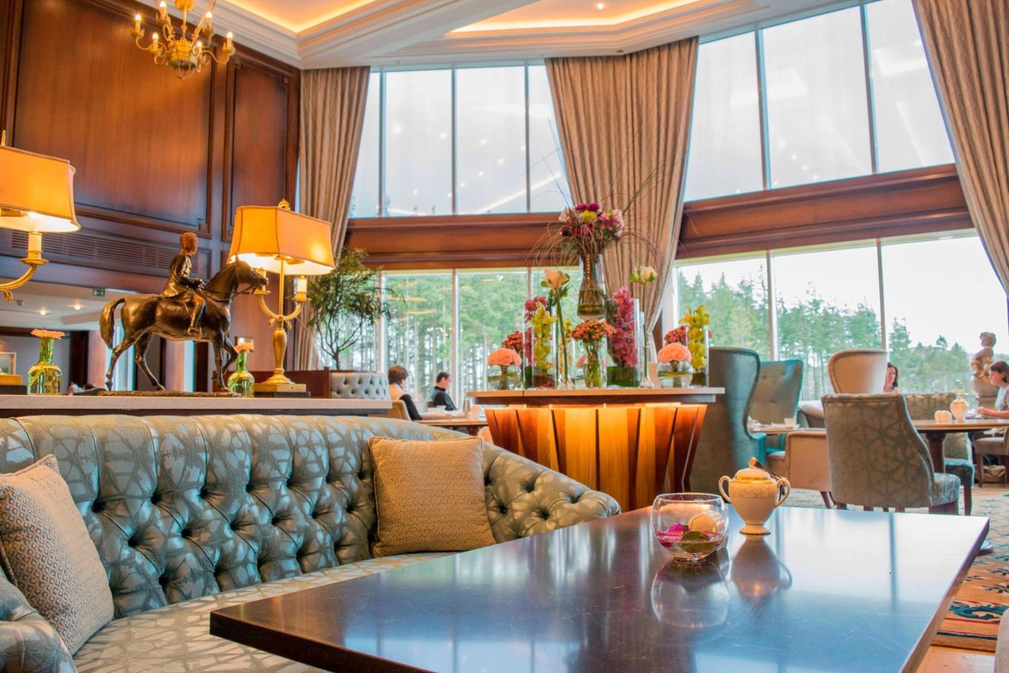 โรงแรมพาวเวอร์สคอร์ต ออโตกราฟ คอลเลคชั่น Enniskerry ภายนอก รูปภาพ The lobby