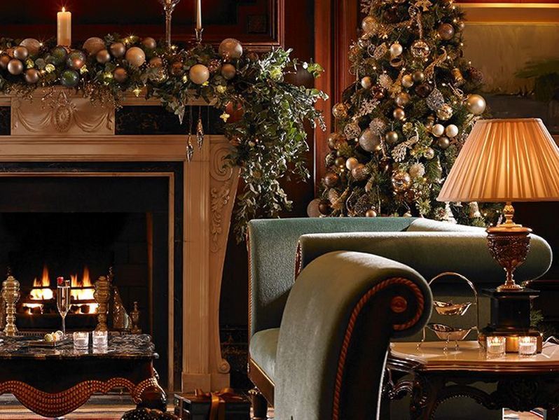 โรงแรมพาวเวอร์สคอร์ต ออโตกราฟ คอลเลคชั่น Enniskerry ภายนอก รูปภาพ The fireplace in the Drawing Room